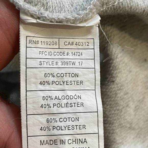 CCM Detroit Red Wings LS Raglan Distressed Grey Soft French Terry Fabric Logo XL - Picture 8 of 11